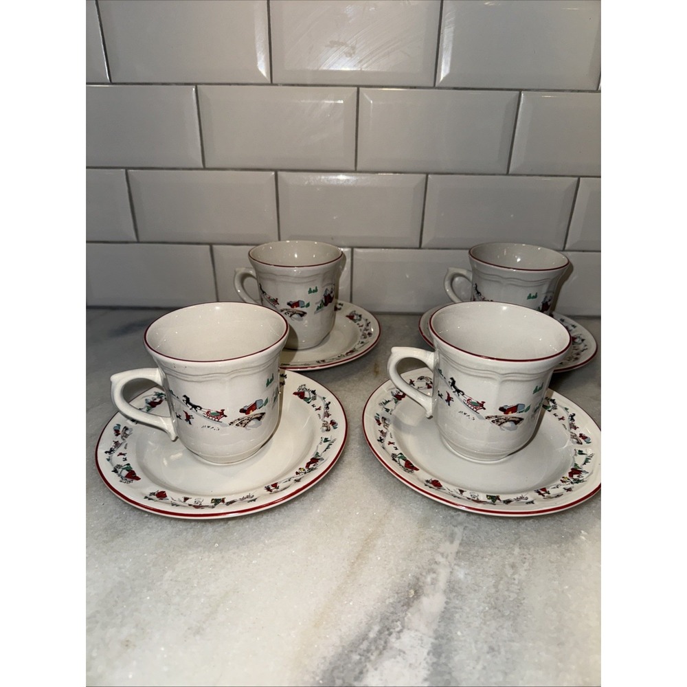 FARBERWARE WHITE CHRISTMAS‎ SETOF 4 CUPS/saucers KATHERINE BABANOWSKY 1995GW0011